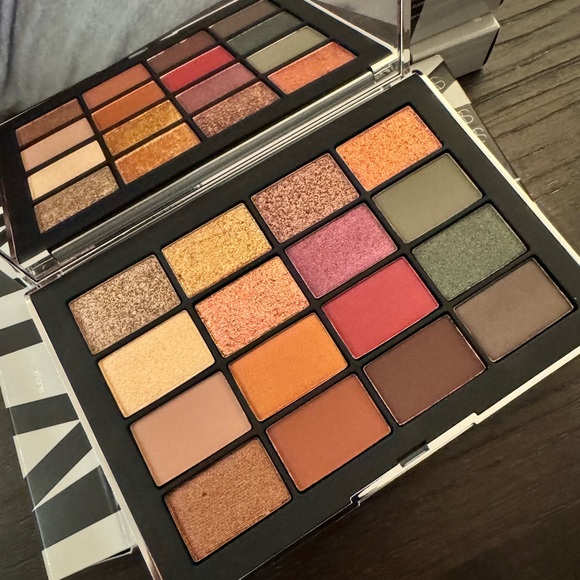 NARS Bijoux Eyeshadow palette - Picture 3 of 4